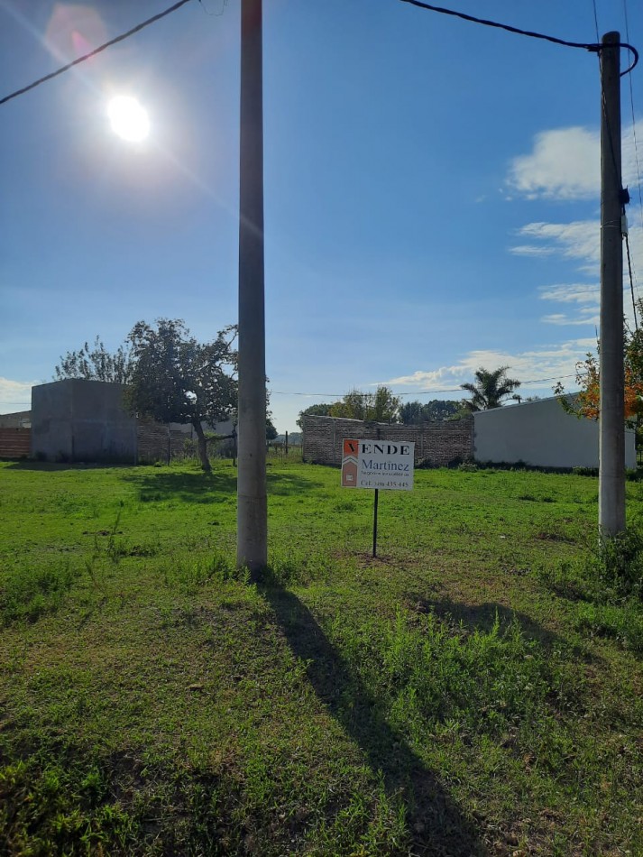 EN VENTA LOTES EN B.PRADERA ESTE