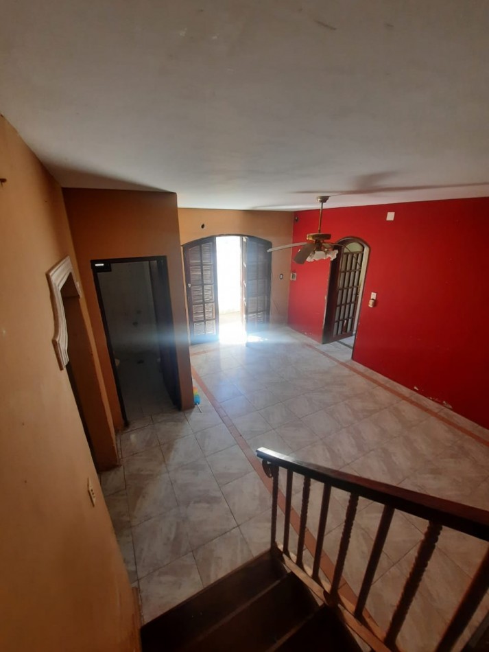 EN VENTA CASA FAMILIAR.