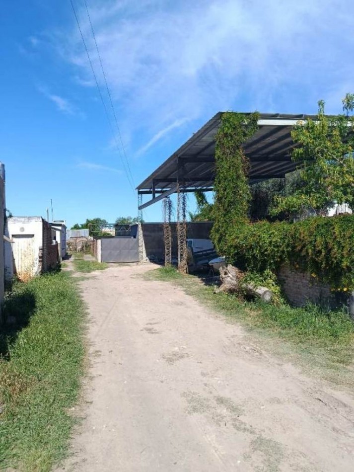 EN VENTA LOTE (interno) + GALPON (a terminar) 