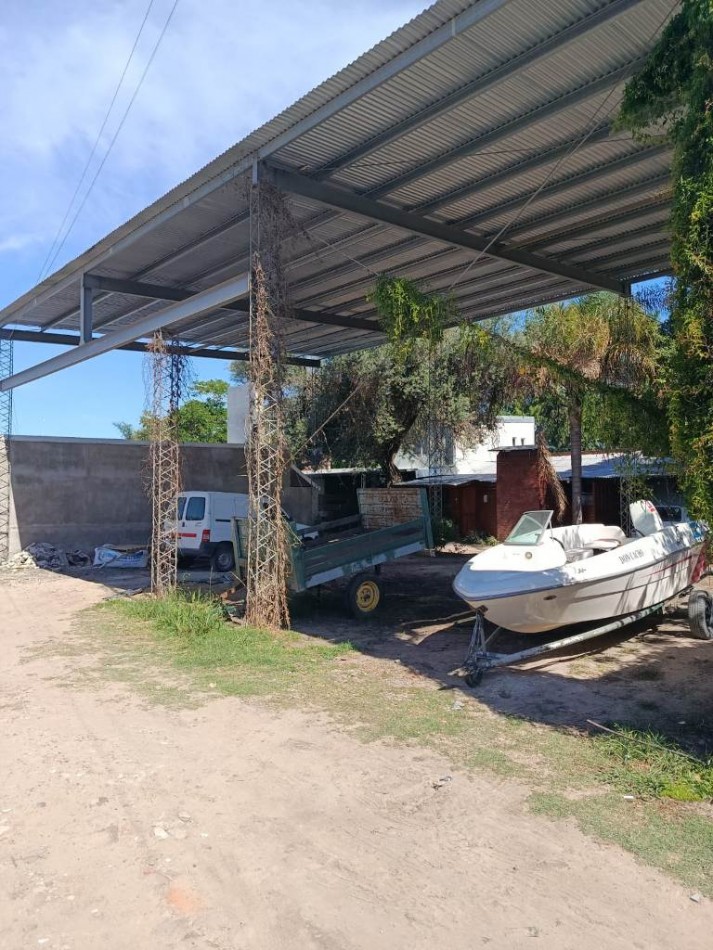 EN VENTA LOTE (interno) + GALPON (a terminar) 