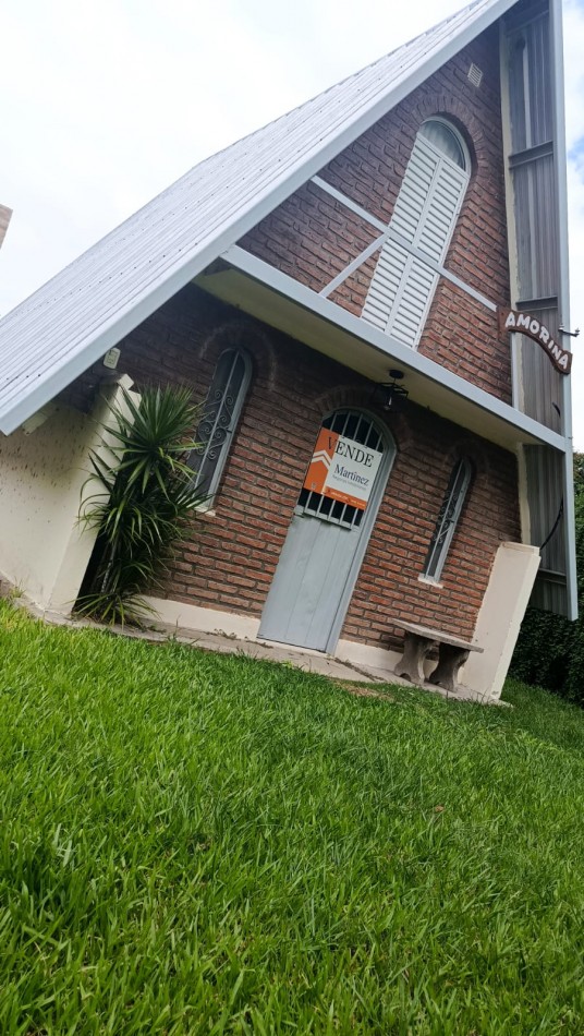 Casa alpina en venta en Saladero Mariano Cabal | Con renta y a metros del rio San Javier