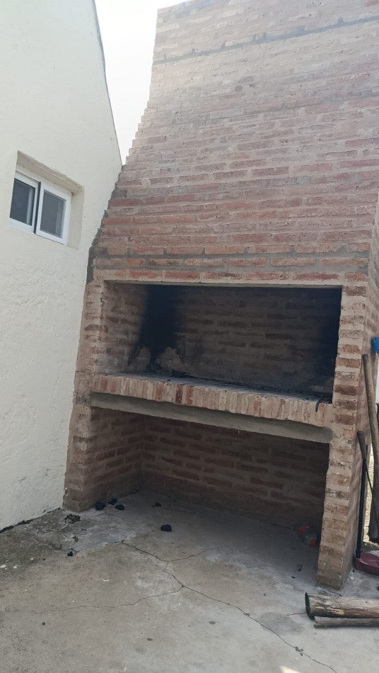 Casa alpina en venta en Saladero Mariano Cabal | Con renta y a metros del rio San Javier