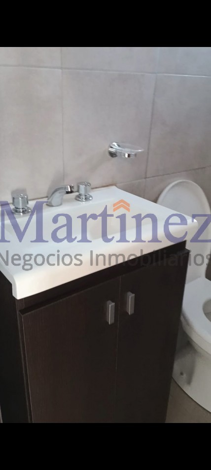 EN VENTA CASA FAMILIAR.