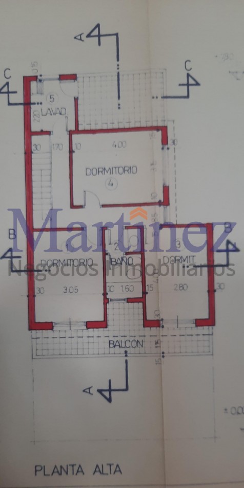 EN VENTA CASA FAMILIAR.