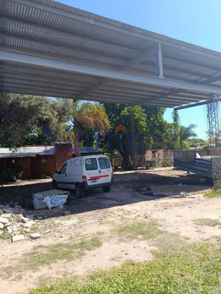 EN VENTA LOTE (interno) + GALPON (a terminar) 