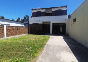 EN VENTA CASA FAMILIAR.