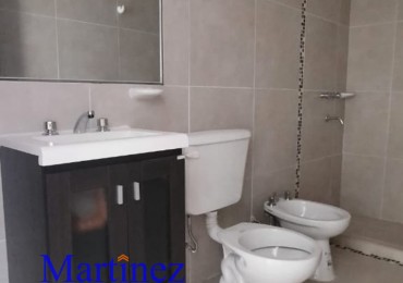 Departamento sobre Bv. Roque Saenz Peña